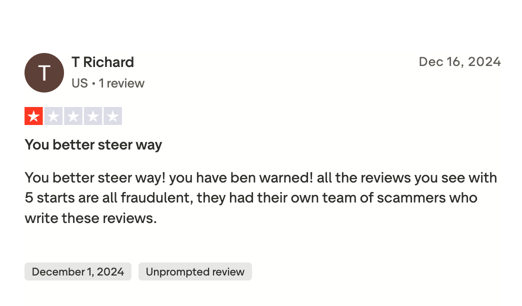 One star Trustpilot review alleging fraudulent five star reviews for BoostMyGrade