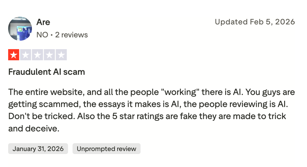 One star Trustpilot review alleging AI generated content and inflated ratings on EduBirdie